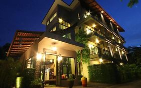Botanic Resort